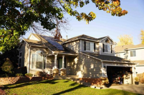 Charming Broomfield Home Close To Everything!